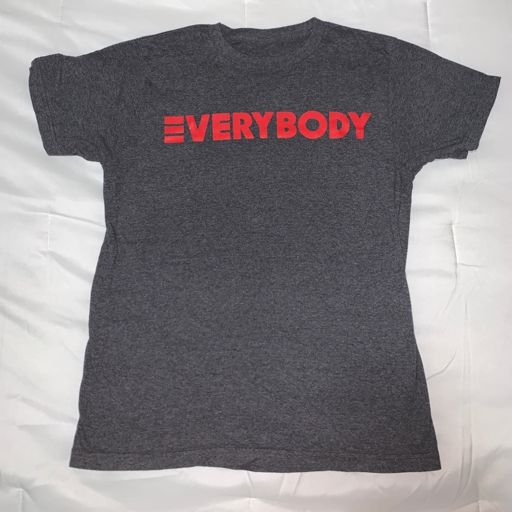 Logic Gray Everybody ShortSleeve Shirt Small